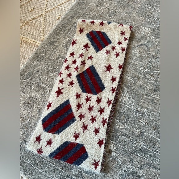 Red white and blue infinity scarf - Picture 2 of 5
